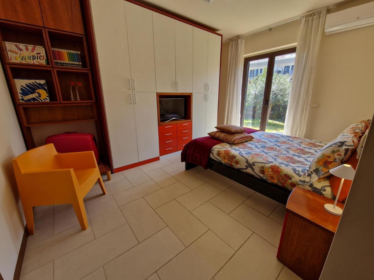 Ferienwohnung Casa Terra D'Aci Aci Bonaccorsi Exterior foto