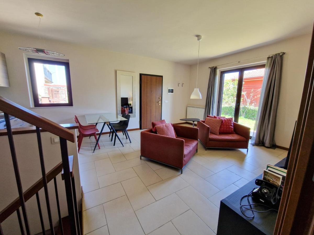 Ferienwohnung Casa Terra D'Aci Aci Bonaccorsi Exterior foto